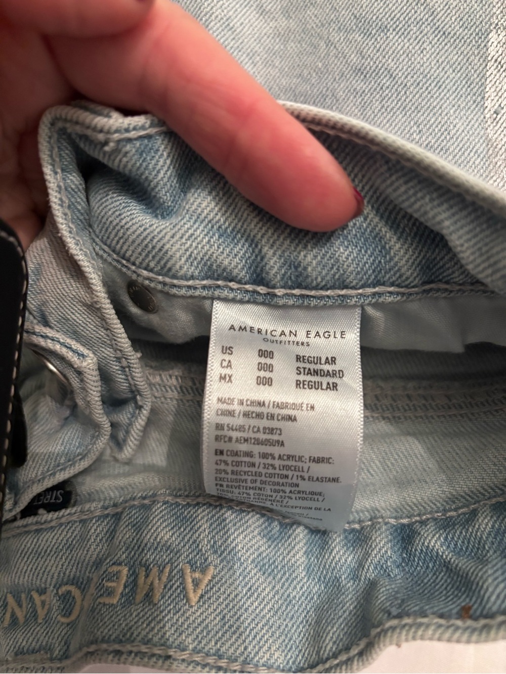 American Eagle Outfitters Light Wash High-Rise Women's Jeans